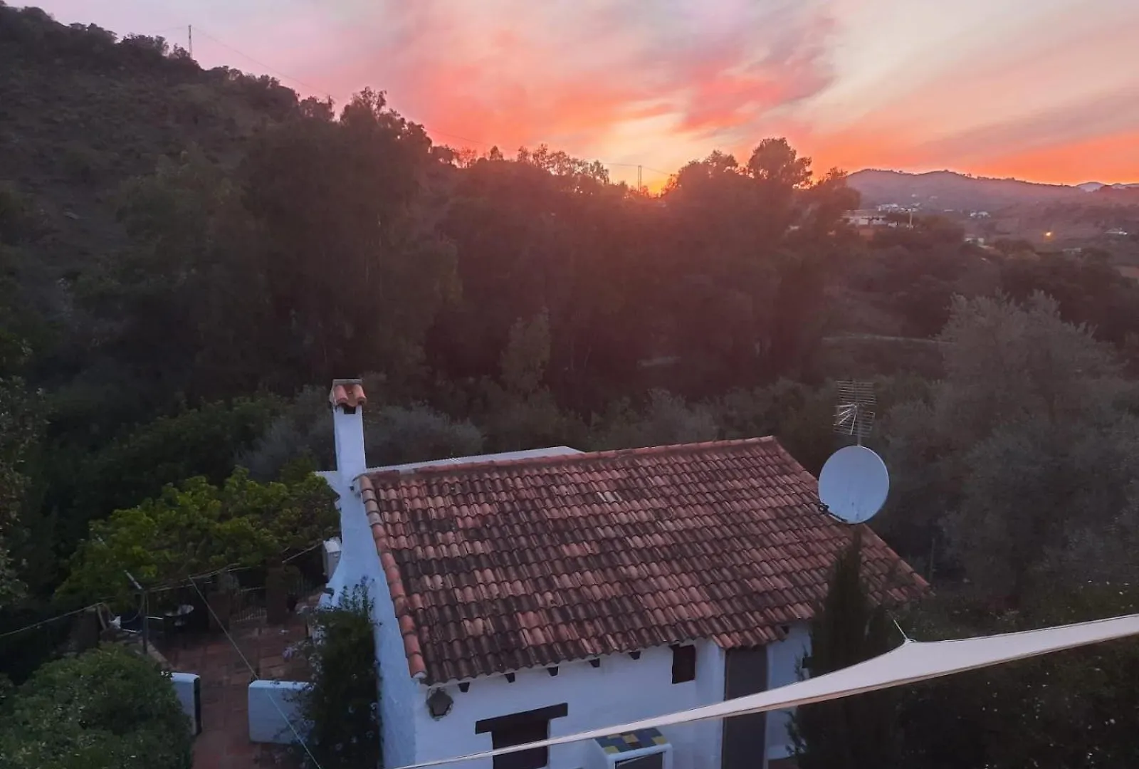 Finca El Agua Da Vida Comares